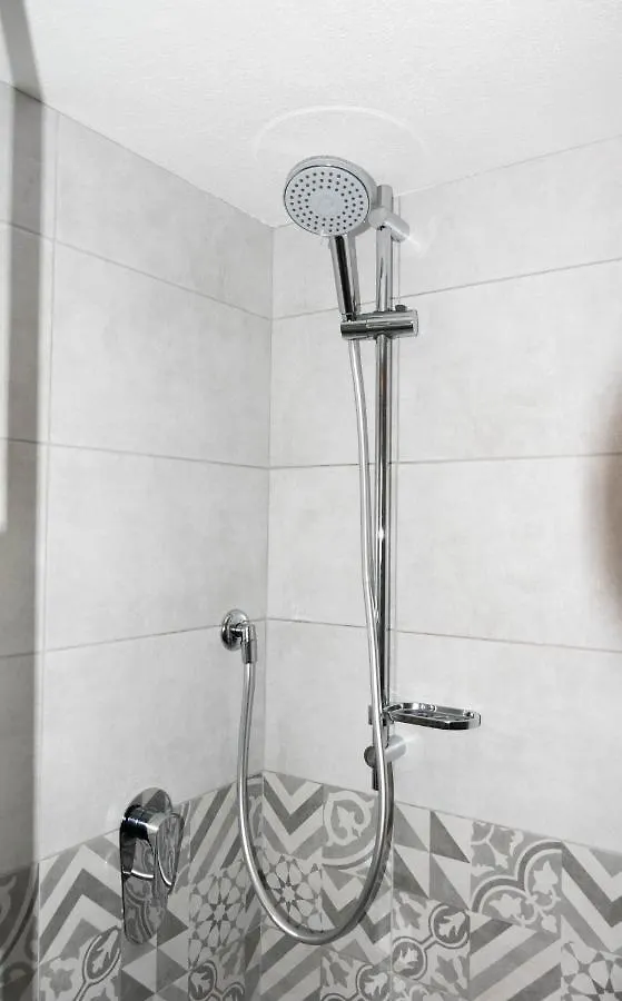 Ichnos House Hotel Oristano Guest house